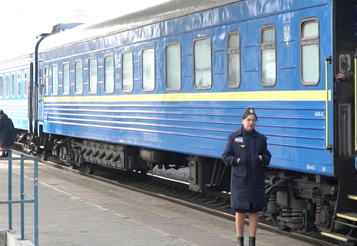Новий графік руху поїздів в Сумській області: змінено розклад, а частина експресів більше не приїде